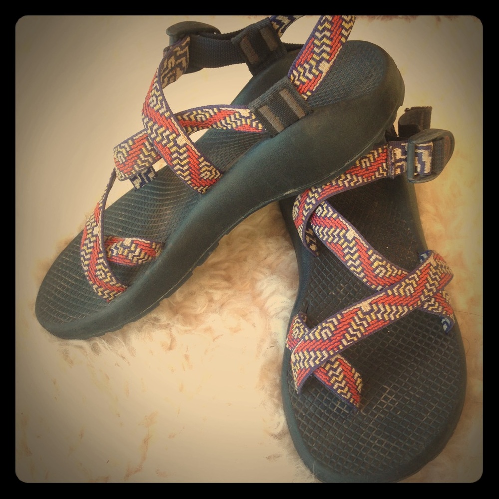 Althetic sandals
